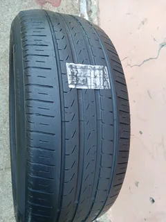 245/50/18 pirelli runflat available at affordable prices call/WhatsApp 0631966190 for details.