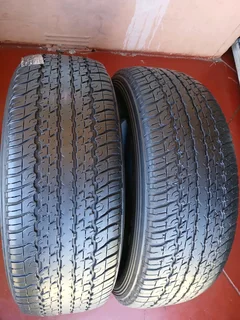 255/65/17 dunlop Grendtrek available for sale call/WhatsApp 0631966190 for details.