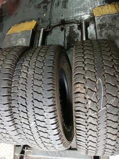 265/75/15 worldcontact continental available at affordable prices call/WhatsApp 0631966190 for detai