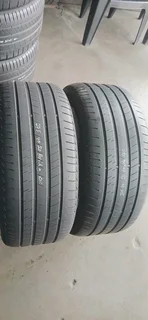 275/40/20 bridgestone runflat and many more tyres sizes available call/WhatsApp 0631966190 for detai