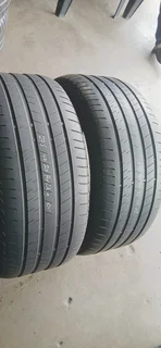 275/40/20 bridgestone runflat available call/WhatsApp 0631966190 fitting and balance included.