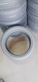 275/40/20 runflat Goodyear available at affordable prices call/WhatsApp 0631966190 for details.