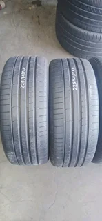 255/35/19 runflat and many more tyres sizes available call/WhatsApp 0631966190 for details.
