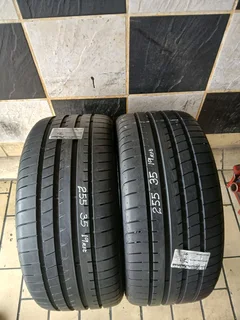 255/35/19 runflat available at affordable prices call/WhatsApp 0631966190 for details fited /balance