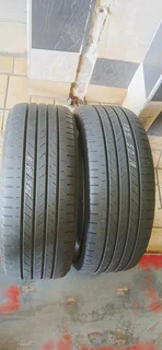 225/50/18 bridgestone available at affordable prices call/WhatsApp 0631966190 for details.