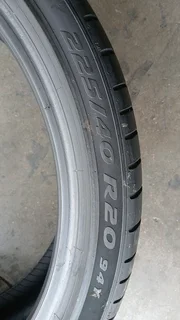 225/40/20 runflat pirelli available at affordable prices call/WhatsApp 0631966190