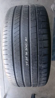 315/35/22 runflat available at affordable prices call/WhatsApp 0631966190 for details.