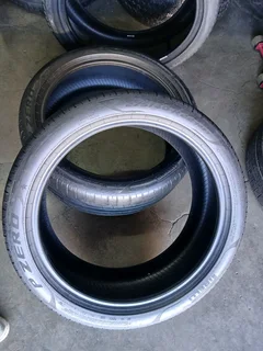 275/40/22 runflat pirelli and many other sizes available at affordable prices call/WhatsAp0631966190