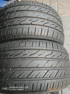 255/35/18 land sail normal available call/WhatsApp 0631966190 for details.