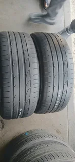 225/50/17 bridgestone runflat and many more tyres sizes available call/WhatsApp  0631966190