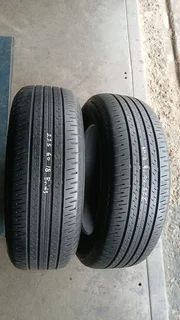 225/60/18 bridgestone available at affordable prices call/WhatsApp 0631966190 for details.