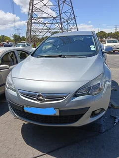 2012 Opel Astra Hatchback