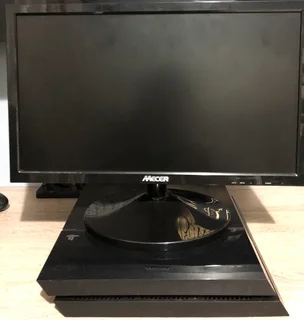Ps4 + Monitor Combo
