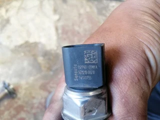 FORD RANGER 2.2 HIGH PRESSURE FEUL RAIL