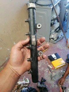 FORD RANGER 2.2 HIGH PRESSURE FEUL RAIL