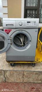 LG 8KG WASHING MACHINE