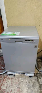 LG 3IN1 DISHWASHER WASH N DRY