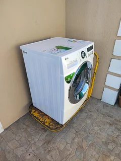 Lg 8kg Washing Machine In A Good Condition