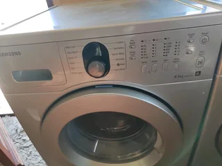 8,5KG SAMSUNG WASHING MACHINE GREAT WORKING CONDITION