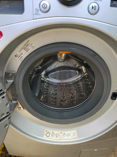 Lg 9kg washer dryer combo