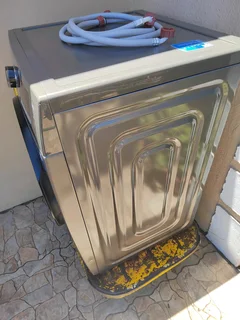 SAMSUNG 8KG WASHING MACHINE
