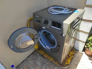 SAMSUNG 8KG WASHING MACHINE