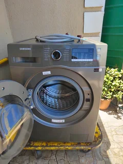 SAMSUNG 8KG WASHING MACHINE