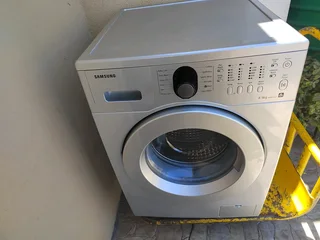 SAMSUNG 8.5KG WASHING MACHINE
