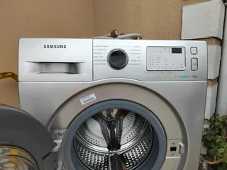 SAMSUNG 7KG WASHING MACHINE ECCOBUBBLE