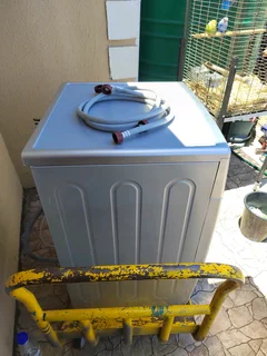 SAMSUNG 7KG WASHER AND DRYER COMBO