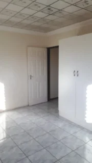 Flat to Rent in Eersterust