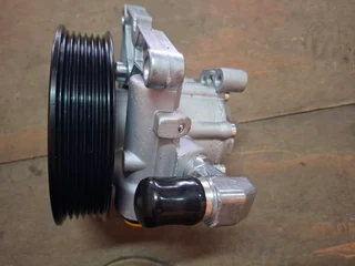 Mercedes M272 Power Steering Pump CLS350 C350 E350 - For Sale. Brand new