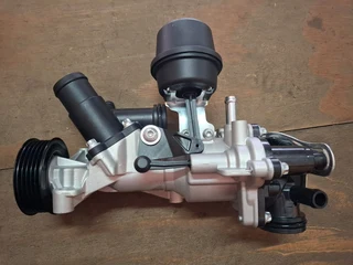Mercedes W176 M270 Water Pump A200 A180 2016 - For Sale   Brand new