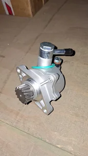 Mitsubishi colt 2.8 4m40 vacuum pump for sale brand new