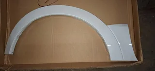 mitsubishi pajero gen4 wheel arch beading for sale new