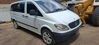 2009 Mercedes Benz vito 115 now breaking for used spares.