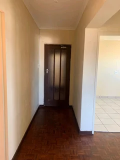 Spacious 2 bedroom flat