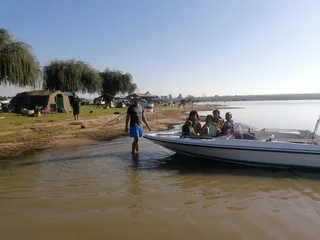 Viking speed boat (7-seater) for sale