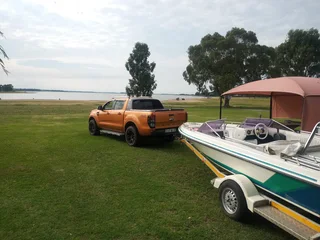 Viking speed boat (7-seater) for sale