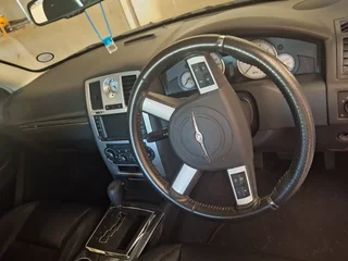 2010 Chrysler 300C Sedan