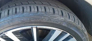 Continental crosscontact 275 / 35 / ZR22 Still brand new with Oem Original Volvo mags rims x4 comple