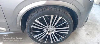 Continental crosscontact 275 / 35 / ZR22 Still brand new with Oem Original Volvo mags rims x4 comple