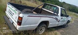 Mitsubishi colt 4d56 2 5 d engine and 5 speed gearbox and diff with difflock (difflock works)