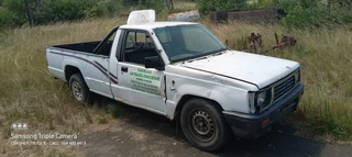 Mitsubishi colt 4d56 2 5 d engine and 5 speed gearbox and diff with difflock (difflock works)