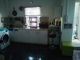Decent fully furnished room for 2 in a fully furnished apartment house