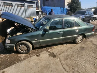 Mercedes c220