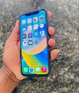 iPhone X (64 Gb) Open to all netw