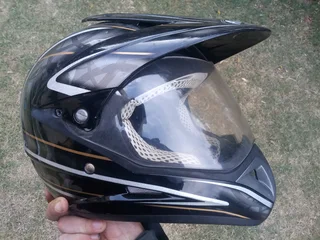 Aeroh Bker helmet
