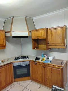 4 bedroom house in Montrose