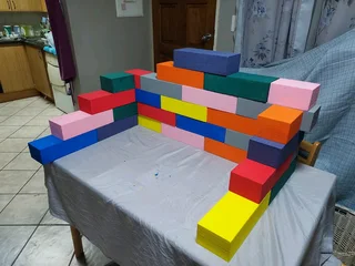 Polystyrene play bricks